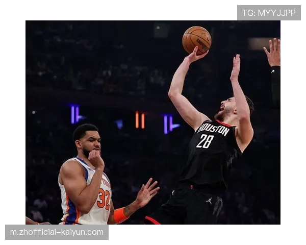 火箭背靠背仅用八人轮换 乌度卡用人策略再遭质疑